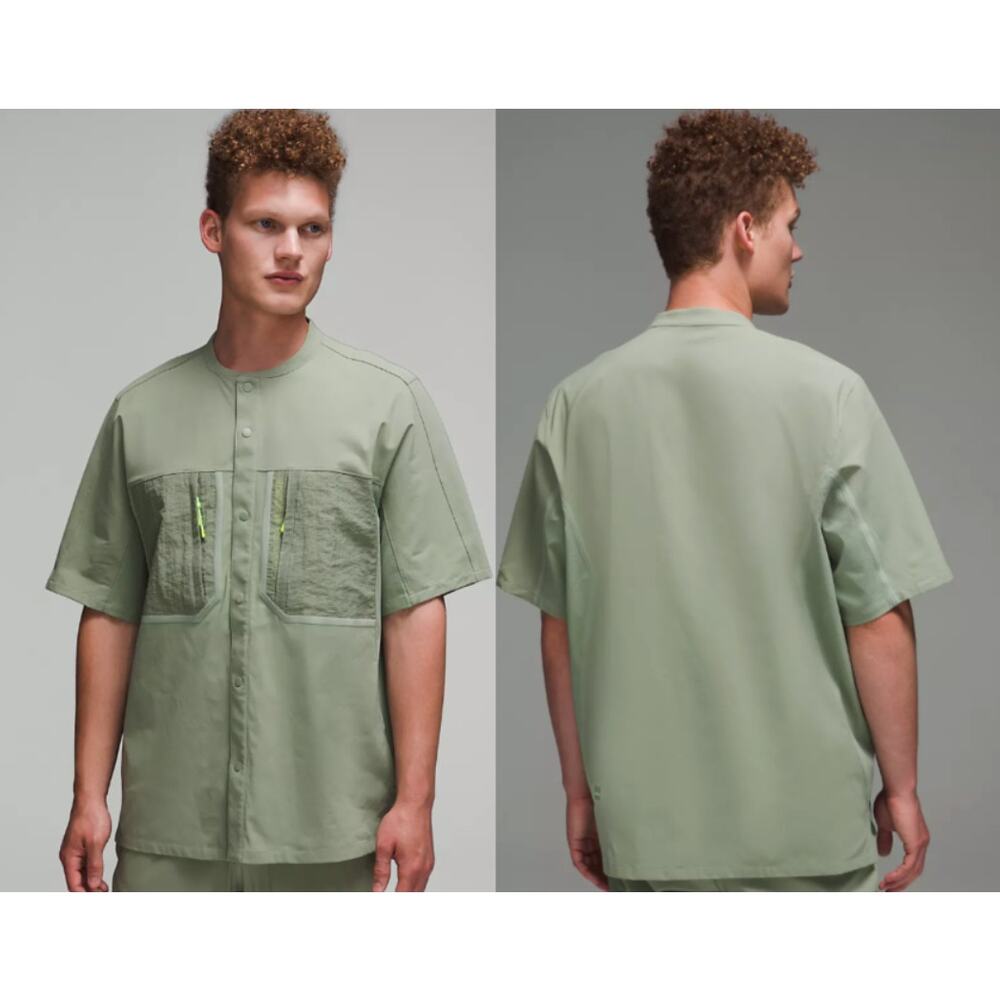 Lululemon Water Repellent Hiking Short Sleeve Shirt LRLG Men's Size Medium NWT